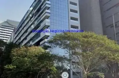 Conjunto Comercial 37m², 01 sala, 01 banheiro e 01 vaga na garagem.  Condomínio com portaria 24hrs.  Excelente localização