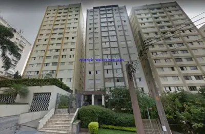 Apartamento 83m², 02 dormitórios, 01 banheiro e 01 vaga na garagem.  condomínio com portaria 24hrs.   excelente localização
