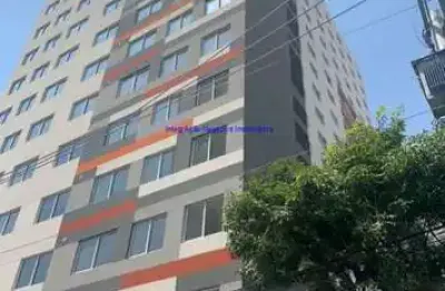 Apartamento mobiliado 19m², 01 dormitório e 01 banheiro.   condomínio com portaria, segurança, piscina, quadra poliesportiva e jardim.  excelente