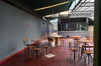 Sobrado comercial 520m², 10 salas, 8 banheiros e 5 vagas na garagem.   excelente localização á 5 minutos andando para a estação do metrô higienópolis