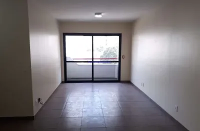 Apartamento 87m², 03 dormitórios (sendo 01 suíte), 03 banheiros e 01 vaga na garagem.  condomínio com portaria.  excelente localização