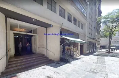 Conjunto comercial 52m², 01 sala e 01 banheiro  condomínio com recepção e segurança 24hrs.  excelente localização á 4 minutos andando para a estação
