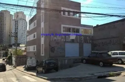 Prédio comercial 620m², 04 banheiros e 05 vagas na garagem.  excelente localização entre as ruas lira e romeu perrotti.