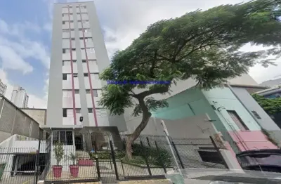 Apartamento 37m², 01 dormitório, 01 banheiro e 01 vaga na garagem.  condomínio com portaria, segurança.  excelente localização.