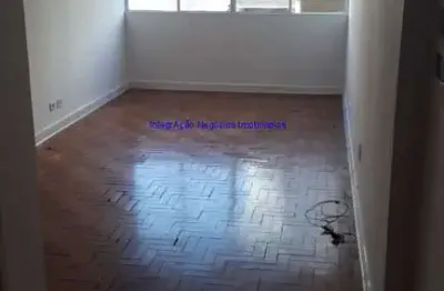 Apartamento 96m², 02 dormitórios (sendo 01 suíte) e 02 banheiros.   condomínio sem portaria.  excelente localização á 7 minutos andando para a estação