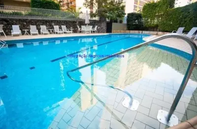 Apartamento 134m², 04 dormitórios, (sendo 01 suíte), 03 banheiros e 01 vaga na garagem.  condomínio com portaria, segurança 24hrs, piscina,