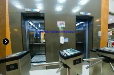 Conjunto comercial 64m², 01 sala e 01 banheiro.  condomínio com segurança 24hrs.  excelente localização á 2 minutos andando para a estação do metrô