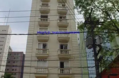Condomínio com portaria, segurança 24hrs e salão de festa.  excelente localização á 10 minutos andando para a estação do metrô marechal deodoro;