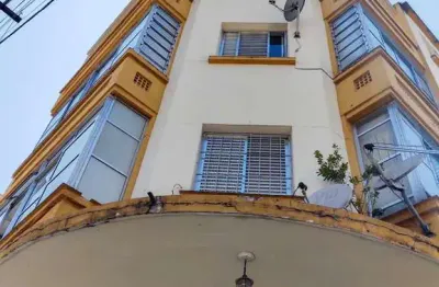 Apartamento 50,20 m², 01 dormitório e 01 vaga na garagem.  condomínio com portaria 24hrs.  excelente localização.
