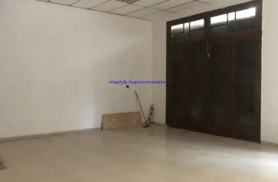 Sobre loja comercial 115m², 02 banheiros e 01 copa.  excelente localização, à 7 minutos caminhando da estação do metrô anhangabaú.