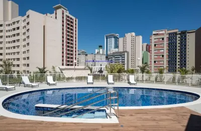Apartamento studio 36m², 01 dormitório, 01 banheiro e 01 vaga na garagem.  condomínio com portaria, segurança 24hrs, piscina, hall social, sala office