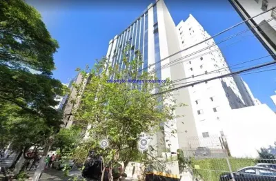 Conjunto comercial 103,20m², 02 banheiros e 01 vaga na garagem.   condomínio com recepção e segurança 24hrs.  excelente localização