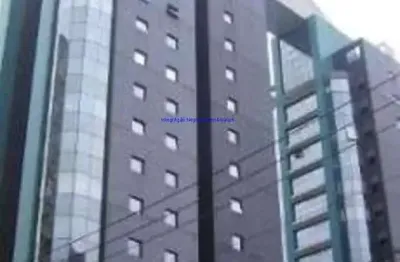 Conjunto comercial 42,63m², 01 copa, 01 banheiro e 01 vaga na garagem.  condomínio com recepção e segurança.  excelente localização,