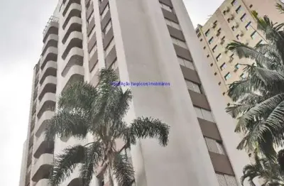 Apartamento cobertura 181m², 03 dormitórios (sendo 01 suíte), 02 banheiros e 02 vagas na garagem.  condomínio com portaria, segurança 24hrs,