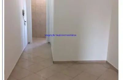 Apartamento 45m², 01 dormitório e 01 banheiro.   condomínio com portaria e segurança 24hrs.  excelente localização á 9 minutos andando para a estação