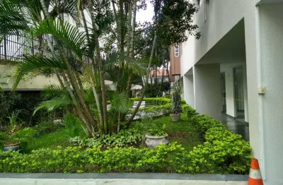 Apartamento 88m², 02 dormitórios e 02 banheiros  condomínio com portaria 24hrs, salão de festa e jardim.  excelente localização entre as ruas rio gran