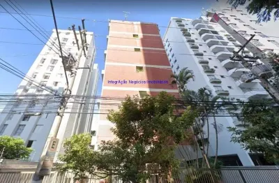 Apartamento 80m², 02 dormitórios (sendo 01 suíte), 02 banheiros e 01 vaga na garagem.  condomínio com portaria, segurança 24hrs, piscina,