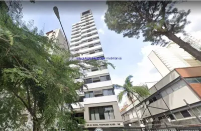 Conjunto comercial 32m², 01 sala, 01 banheiro e 01 vaga na garagem.  condomínio com recepção e segurança.  excelente localização