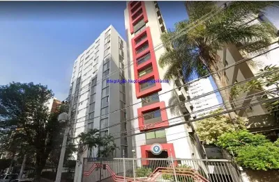 Conjunto comercial 50m², 02 banheiros e 01 vaga na garagem.  condomínio com recepção e segurança 24hrs.  excelente localização entre as ruas itapicuru