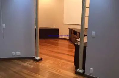 Apartamento 114m², 03 dormitórios (sendo suítes), 04 banheiros e 03 vagas na garagem.  condomínio com portaria 24hrs, piscina, salão de festa,