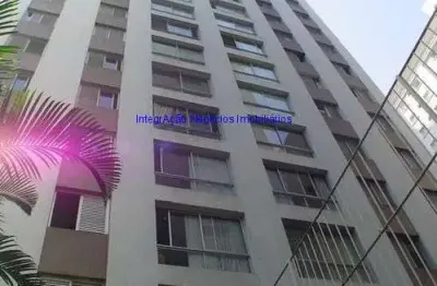 Condomínio com portaria 24hrs, salão de festa, jardim e playground.  excelente localização entre as alamedas campinas, sarutaiá e joaquim eugênio