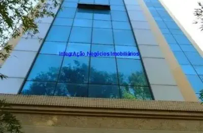 Conjunto comercial 135m², 03 salas, 06 banheiros e 03 vagas na garagem.  condomínio com recepção.  excelente localização entre as ruas doutor cândido