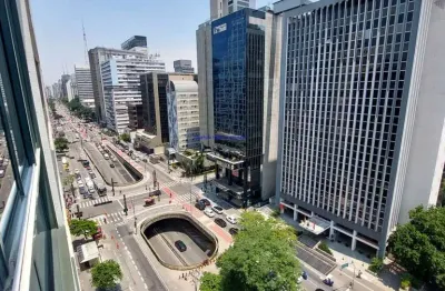 Condomínio com segurança/portaria.  excelente localização à a 2 minutos andando para estação do metrô paulista; entre as ruas da consolação,