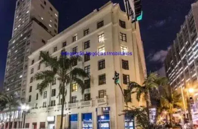 Apartamento studio mobiliado 20m², 01 dormitório, 01 banheiro.  condomínio com portaria 24hrs, academia, acesso wi-fi, sala de reuniões, lavanderia