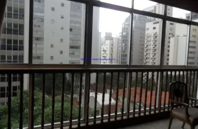Apartamento 227m², 03 dormitórios (sendo 01 suíte), 03 banheiros e 02 vagas na garagem.  condomínio com portaria 24hrs e salão de festas.  excelente