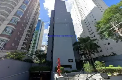 Conjunto comercial 46m² 1 sala, 1 banheiro e 1 vaga na garagem. condomínio com  ar-condicionado central, 3 elevadores sociais.  excelente localização
