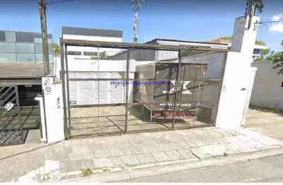 Excelente localização entre as ruas henrique de carvalho, alvorada e ribeirão claro. próximo a as avenidas santo amaro e dos bandeirantes.