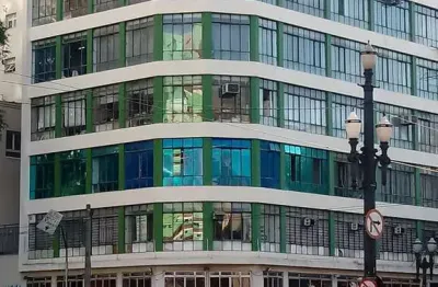 Conjunto comercial 48m², 01 copa e 01 banheiro.  condomínio com recepção e segurança.  excelente localização, á 8 minutos andando para a estação