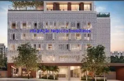 Apartamento 132m², 03 dormitórios (sendo suítes), 05 banheiros e 02 vagas na garagem; (fotos ilustrativas), entrega prevista em novembro/2024.