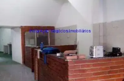 Prédio comercial 350m²,  04 dormitórios/sala e 03 banheiros. excelente localização, a 10 minutos a pé até a estação de metrô.