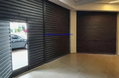 Loja 108m² e 02 banheiros.  excelente localização, entre as ruas clélia, caio graco e vespasiano; próximo da estação de trem lapa.