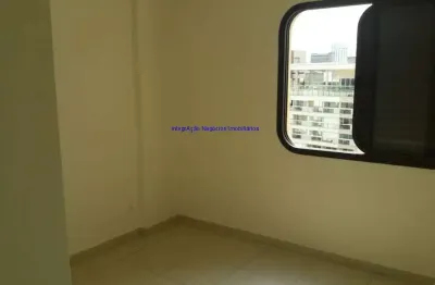 Apartamento 40m², 01 dormitório e 01 banheiro.   condomínio com portaria e segurança 24h.  excelente localização, próximo a rua augusta, paim