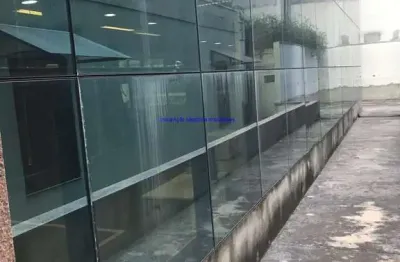 Conjunto comercial 200m², 03 banheiros.ótima localização, meio quarterão da av paulista. estamos à disposição para melhor atendê-lo.