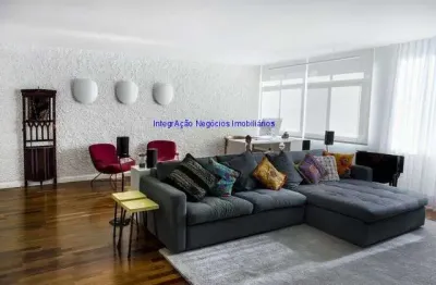 Condomínio com portaria, segurança 24hrs, salão de festa, playground e quadra poliesportiva  excelente localização entre as ruas mario amaral,