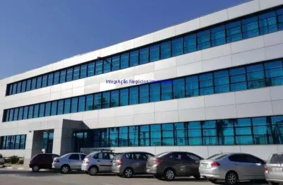 Prédio comercial 3.879m², ar condicionado instalado, ótima quantidade de vagas. ótima localização, frente para a marginal tietê.