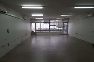 Conjunto comercial 115m², 02 banheiros e 01 copa.  condomínio com recepção e segurança.  excelente localização, á 4 minutos andando para a estação