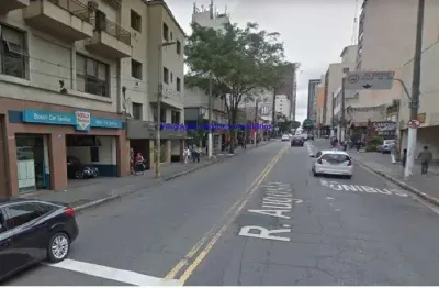 São 2 lojas térreas de frente para rua augusta em uma galeria e mais 10 lojas internas. condominio e iptu super baixo pela quantidade de lojas e metra