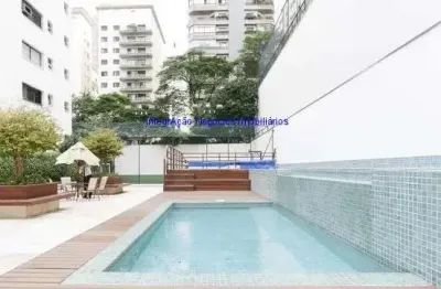 Apartamento 468m², 04 dormitórios ( sendo suítes). 05 banheiros, 04 vagas de garagem.  condomínio com portaria, segurança