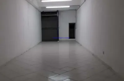 Loja 169m² e 01 cozinha e 02 banheiros.  excelente localização, a 6 minutos andando para a estação do metrô faria lima; entre as ruas dos pinheiros