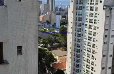 Apartamento 54m², 01 dormitório e 02 banheiros.  condomínio com churrasqueira, pequena área aberta coletiva na cobertura, portaria e segurança 24hs.
