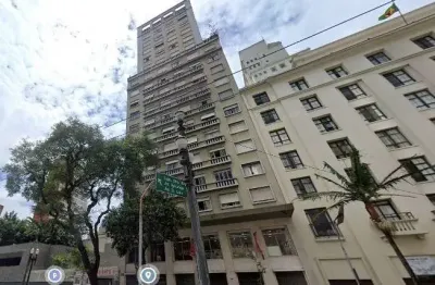 Apartamento 57m², 01 dormitório e  01 banheiro.  condomínio com segurança e portaria.  excelente localização, á 3 minutos andando para a estação