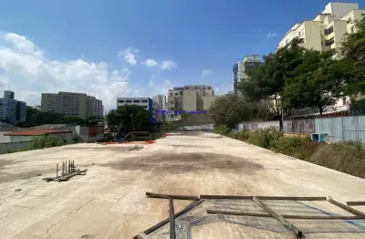 Terreno 2.471m².  excelente localização, á 9 minutos andando para a estação do metrô marechal deodoro entre as ruas doutor candido espinheira