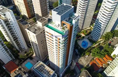 Apartamento 156m², 03 dormitórios (sendo suítes), 04 banheiros e 03 vagas de garagem.  condomínio com portaria e segurança, piscina, academia