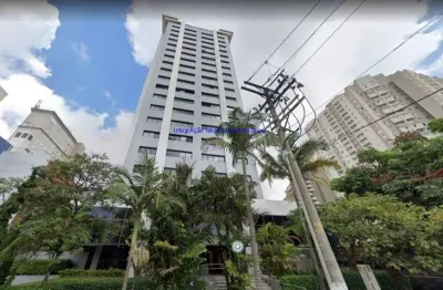 Conjunto comercial 50m², 02 banheiros e 01 vaga na garagem.  condomínio com segurança 24hrs.  excelente localização