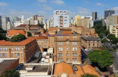 Apartamento studio mobiliado 27,66m²,  01 dormitório e 01 banheiro.  condomínio com portaria e segurança.  excelente localização