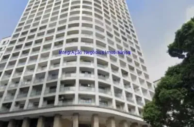 Conjunto comercial 65m², 01 copa e 01 banheiro.  condomínio com segurança e portaria.  excelente localização á 9 minutos andando para a estação